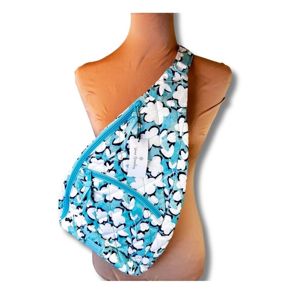 NWT Vera Bradley Ultralight Essential Sling Backpack Cut Vines Cool Rain Resist - Picture 4 of 12